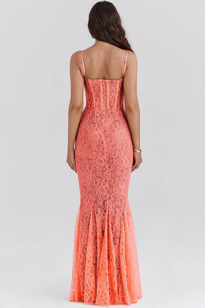 Vestido com Alças Finas