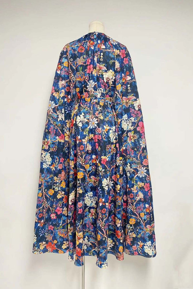 Vestido longo Nola com decote redondo e mangas compridas