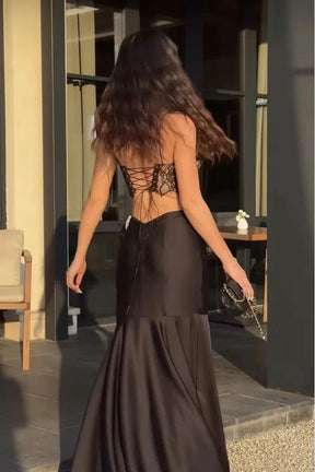 Vestido de noite sereia com recorte de renda