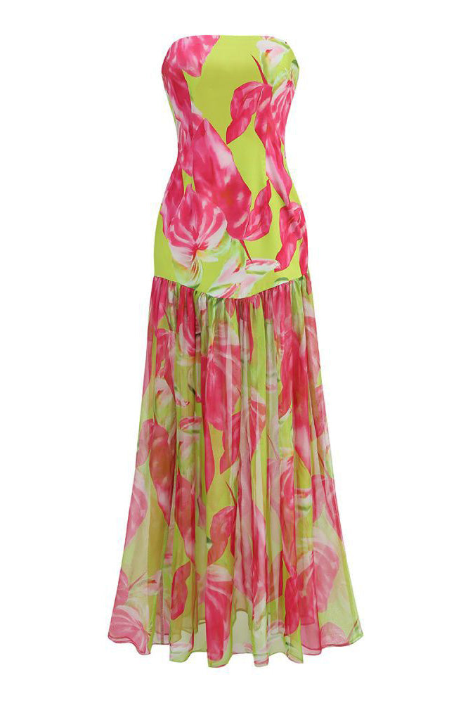Vestido longo com fenda sem alças e estampa Pam