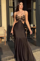 Vestido de noite sereia com recorte de renda