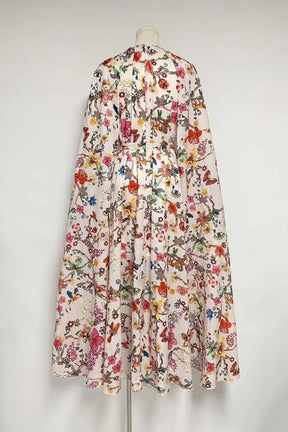 Vestido longo Nola com decote redondo e mangas compridas