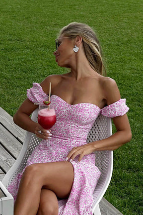Vestido longo com estampa floral Alison e decote em U
