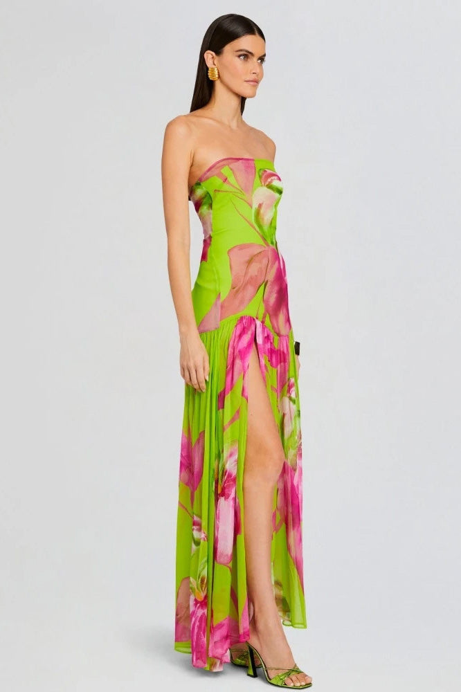 Vestido longo com fenda sem alças e estampa Pam