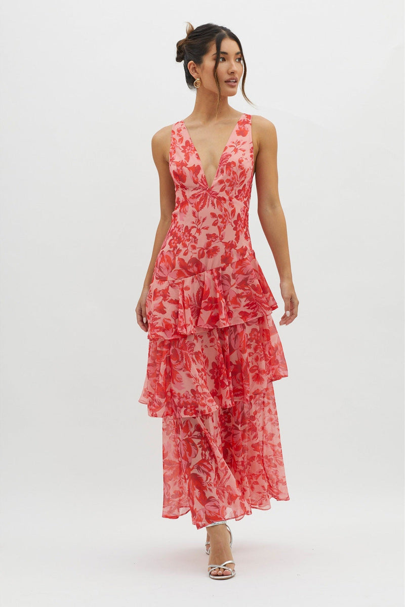 Vestido maxi com babado nas costas e alças