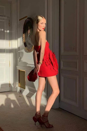 Eudora Vestido Curto Sem Alças Flor