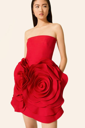 Eudora Vestido Curto Sem Alças Flor