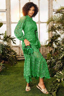 Vestido longo flare com acabamento em renda bordada Joa