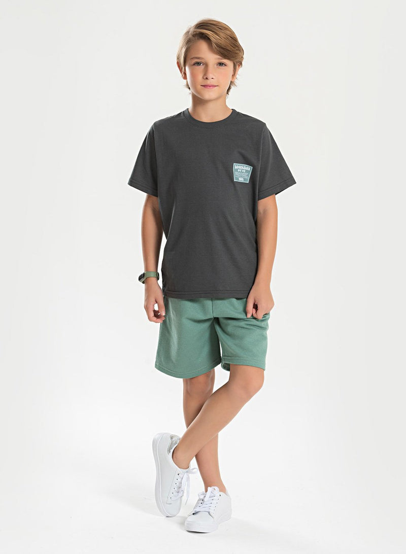 Conjunto Verão Menino Cinza Camiseta e Bermuda Com Cadarço Estilo Urbano