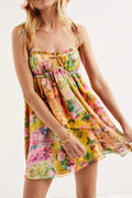 Vestido curto de chiffon com estampa floral Mona