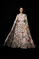 Vestido longo Nola com decote redondo e mangas compridas