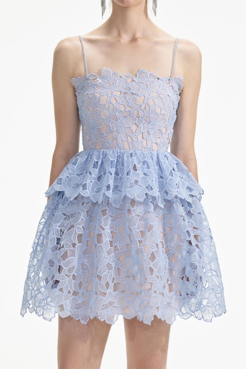 Vestido curto de renda Ophelia com camadas