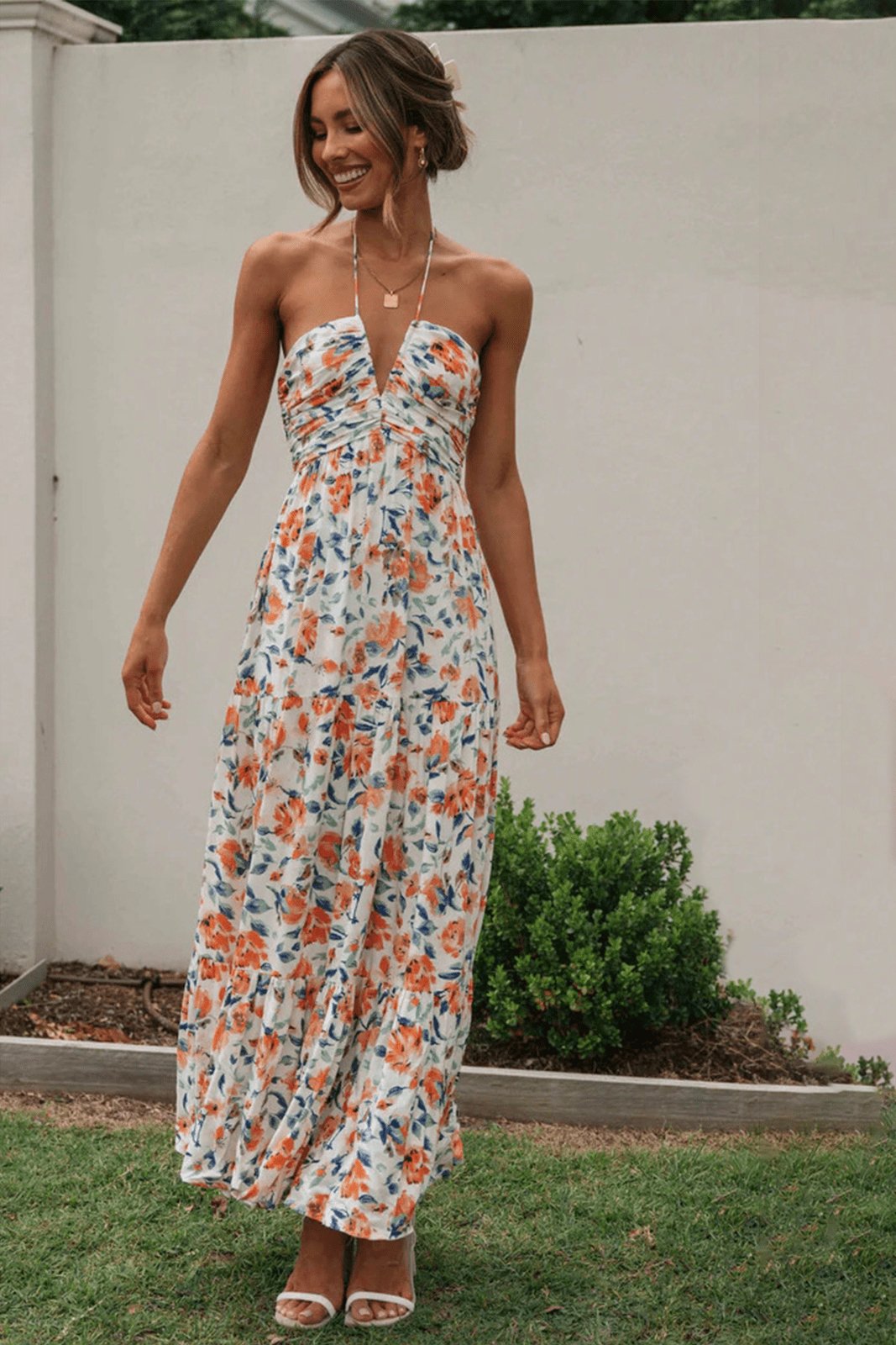 Vestido longo de verão com decote halter e estampa floral Sue